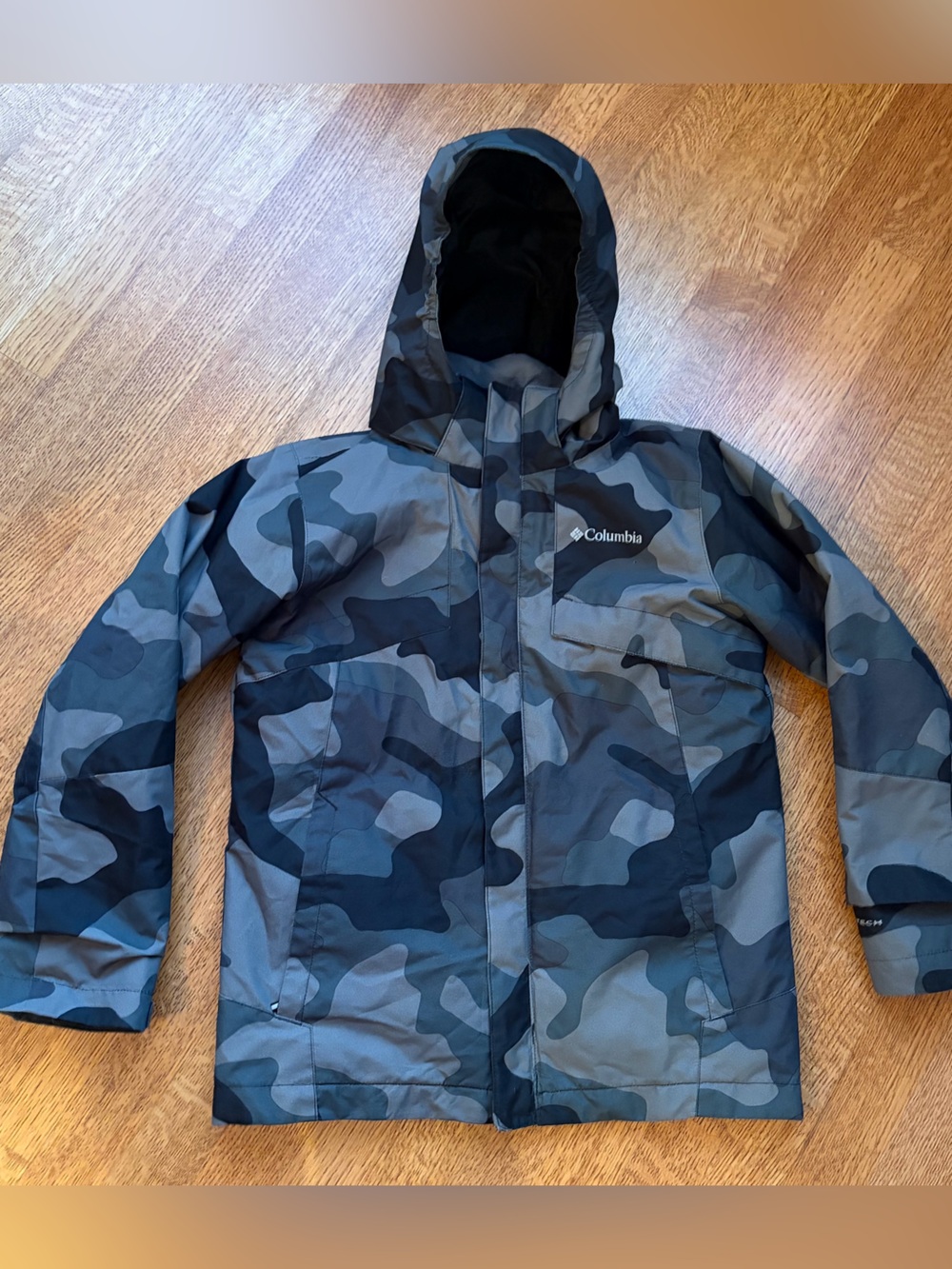 Columbia Boys Bugaboo II Fleece Interchange 3-in-1 Winter Jacket M (10/12) Camo